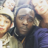 Kylie Jean-Baptiste et une partie de la troupe des Misérables, été 2015 à New York. Le jeune acteur de 21 ans vient de mourir.
