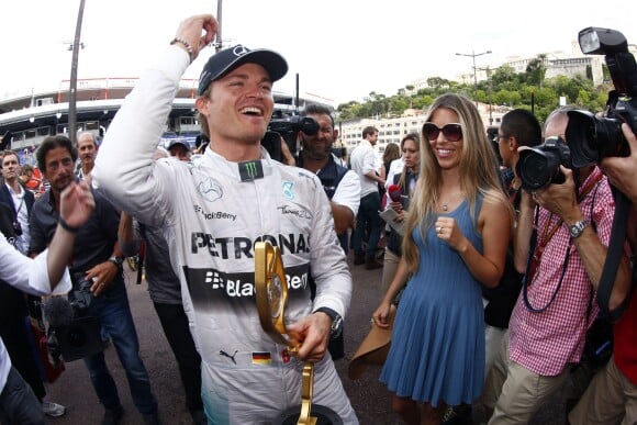 Nico Rosberg avec sa belle Vivian Sibold après sa victoire au Grand Prix de Monaco le 25 mai 2014