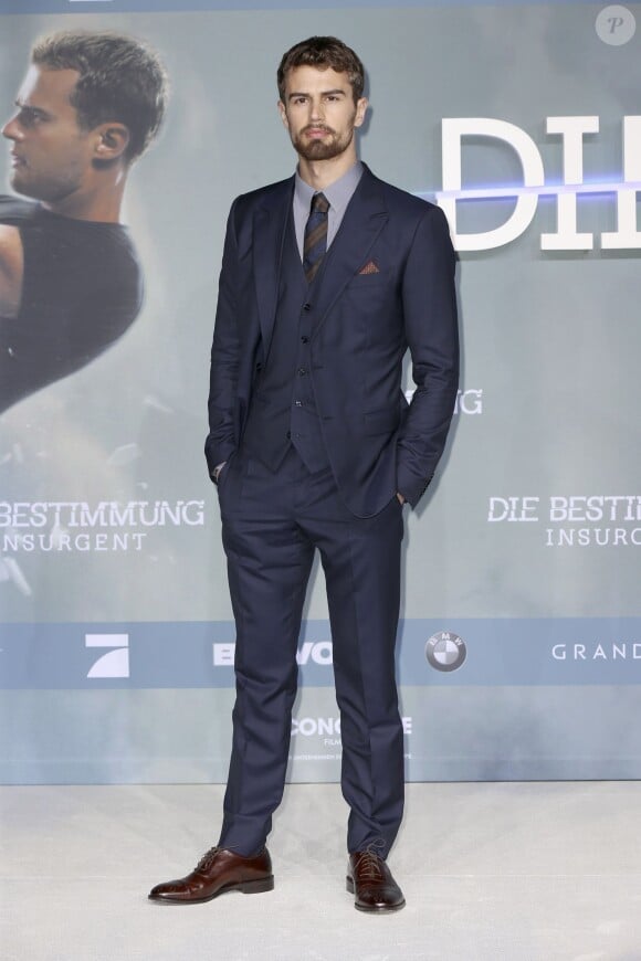 Theo James - Avant Première du film " Divergente 2 " à Berlin Le 13 Mars 2015