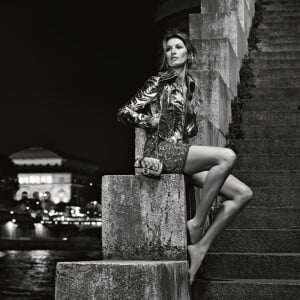 Gisele Bündchen pose à Paris pour la nouvelle campagne Chanel printemps-Eté 2015. Le 15 décembre 2014.