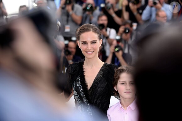 Natalie Portman, Amir Tessler - Photocall du film "Une histoire d'amour et de ténèbres" lors du 68e Festival International du Film de Cannes. Cannes, le 17 mai 2015