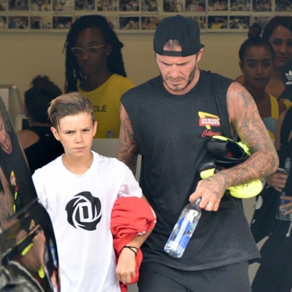 David Beckham et son fils Romeo quitte la salle de sport "Soul Cycle Gym" à Brentwood le 25 août 2015.