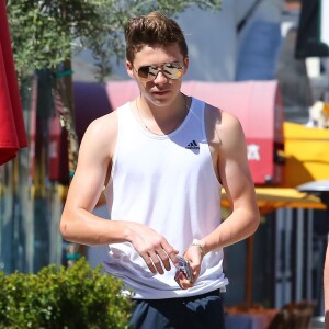 Exclusif - Brooklyn Beckham et un ami à West Hollywood Los Angeles, le 25 Juillet 2015