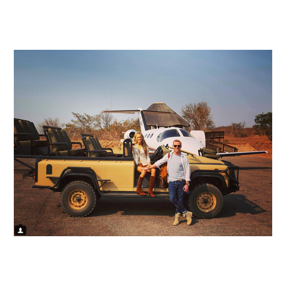 Ronan Keating et sa femme Storm Uechtritz vont faire un safari pendant leur lune de miel / photo postée sur Instagram.