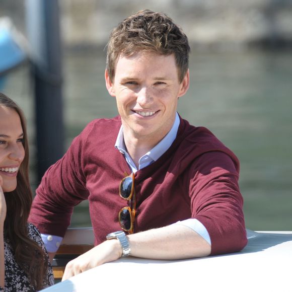 Alicia Vikander et Eddie Redmayne - L'équipe du film arrive au photocall du film "The Danish Girl" lors du 72ème festival du film de Venise (la Mostra), le 5 septembre 2015.