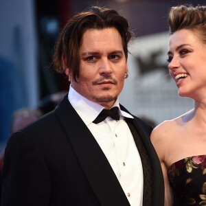 Johnny Depp et Amber Heard assistent à la projection de The Danish Girl lors du 72e festival du film de Venise ne Italie le 5 septembre 2015
