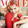 Sienna Miller en couverture du numéro d'octobre de l'édition british de Vogue. Photo par Mario Testino.