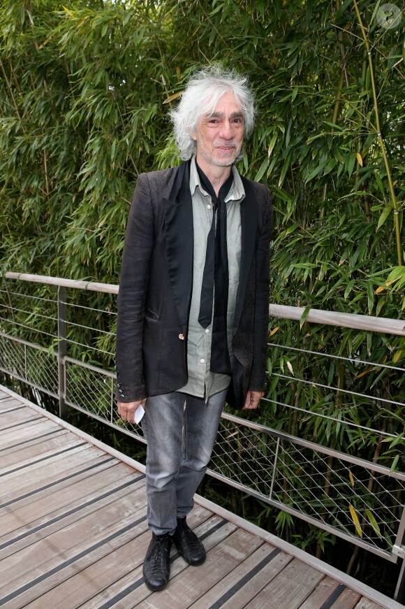 Louis Bertignac au village des Internationaux de France de tennis de Roland-Garros à Paris. Le 1er juin 2015.