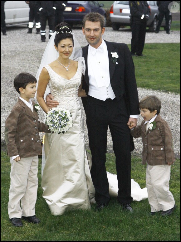 Mariage de la comtesse Alexandra de Frederiksborg, ex-femme du prince Joachim, et Martin Jorgensen le 3 mars 2007 au sud de Copenhague, en présence des princes Nikolai et Felix. La comtesse a annoncé en septembre 2015 leur divorce, après huit ans d'un mariage célébré en mars 2007.
