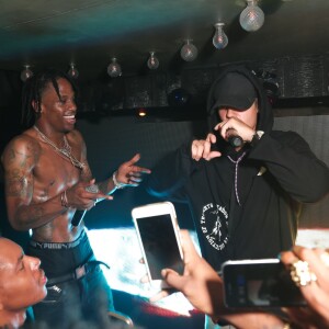 Travis Scott et Justin Bieber à la soirée de sortie de l'album "Rodeo" (de Travis Scott) à l'Up&Down. New York, le 3 septembre 2015.