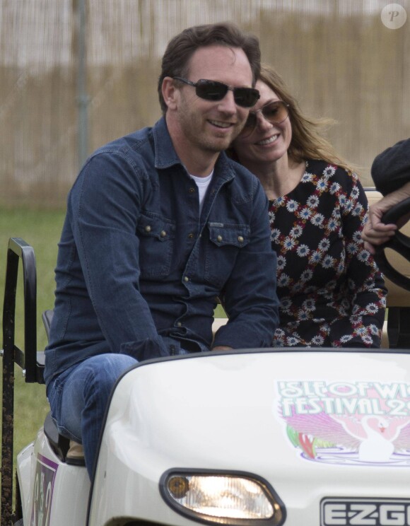 Geri Halliwell et son mari Christian Horner - Geri Halliwell et son mari viennent faire un tour au Festival de l'Ile de Wight le 13 juin 2015.
