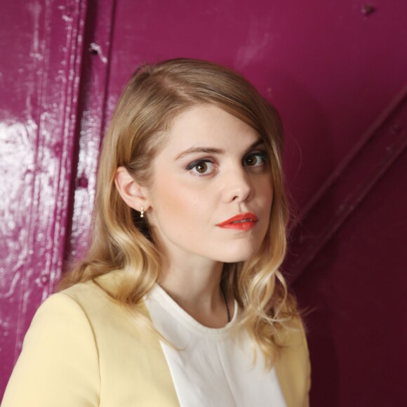 Exclusif - Coeur de Pirate (Béatrice Martin) pose dans les coulisses de l'émission Du côté de chez Dave, qui sera diffusée sur France 3, le 13 septembre 2015.