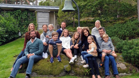Familles royales : Spectaculaire réunion d'héritiers en Norvège chez Haakon !