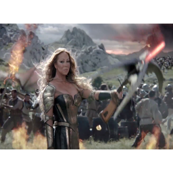 Mariah Carey est le nouveau visage du jeu Game Of War / image extraite de la publicité pour le jeu-vidéo diffusée sur Youtube.