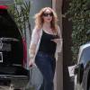Mariah Carey se promène avec son fils Moroccan Cannon dans les rues de Los Angeles. Le 31 juillet 2015.