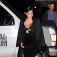 Kim Kardashian, enceinte, arrive au Polo Bar. New York, le 15 septembre 2015.
