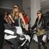 Khloé, Kourtney Kardashian et son fils Reign arrivent à l'aéroport LAX de Los Angeles, le 16 septembre 2015.