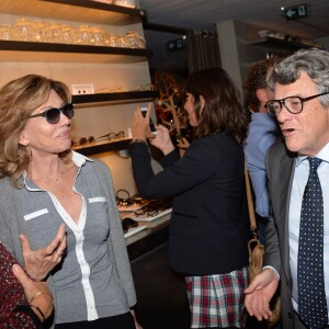 Exclusif - Béatrice Schönberg et son mari Jean-Louis Borloo - Lancement de la marque de lunettes "Nathalie Blanc" au restaurant "Ma Cocotte" à Saint-Ouen le 24 septembre 2015.