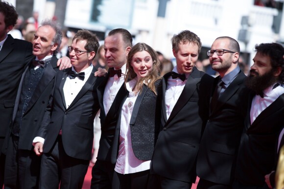 Mendy Cahan, Urs Rechn, Clara Royer, Laszlo Nemes, Matyas Erdely, Géza Röhrig - Montée des marches du film "Saul Fia" lors du 68e Festival International du Film de Cannes, le 15 mai 2015.