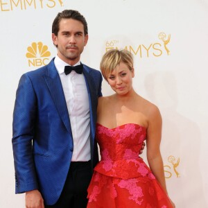 Kaley Cuoco et son mari Ryan Sweeting - 66e cérémonie annuelle des Emmy Awards au Nokia Theatre à Los Angeles, le 25 août 2014.