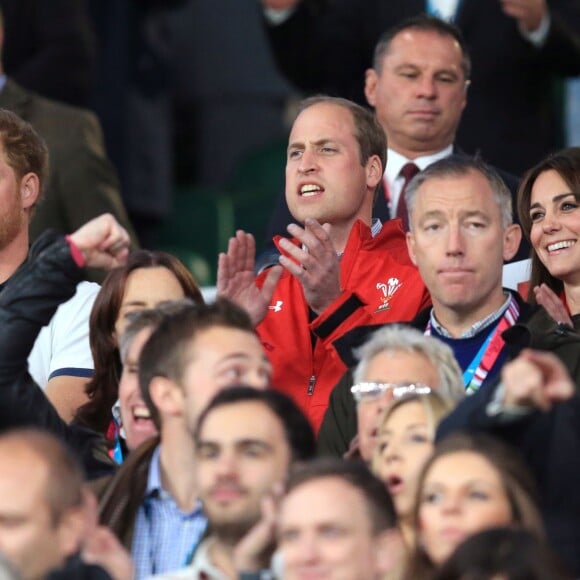 William et Kate Middleton, lors du match Angleterre - Pays de Galles à Twickenham, Londres, le 26 septembre 2015.