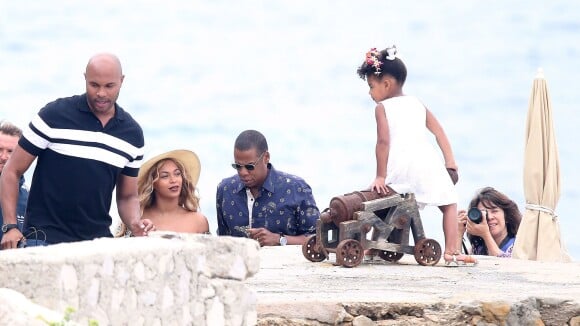 Beyoncé et Jay-Z : Vacances de rêve avec Blue Ivy avant un show explosif !
