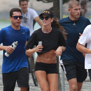 Izabel Goulart fait son footing dans les rues de Rio de Janeiro au Brésil, le 26 septembre 2015