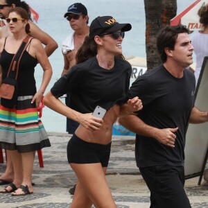 Izabel Goulart fait son footing dans les rues de Rio de Janeiro au Brésil, le 26 septembre 2015