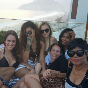 Cara Delevingne et Rihanna au Brésil pour le festival Rock In Rio / photo postée sur Instagram.