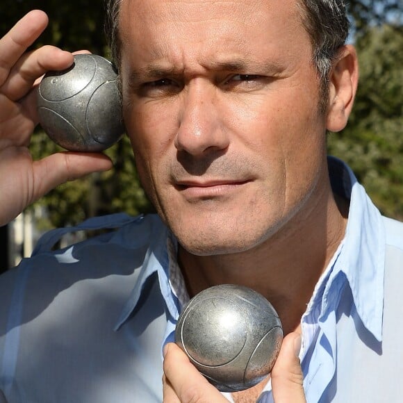 Claudio Lemmi - Tournoi de pétanque caritatif dont les bénéfices seront reversés à l'association MeghanOra, pour soutenir la recherche médicale contre les tumeurs rénales de l'Enfant et l'Adolescent, sur l'Esplanade des Invalides à Paris, le 27 septembre 2015.