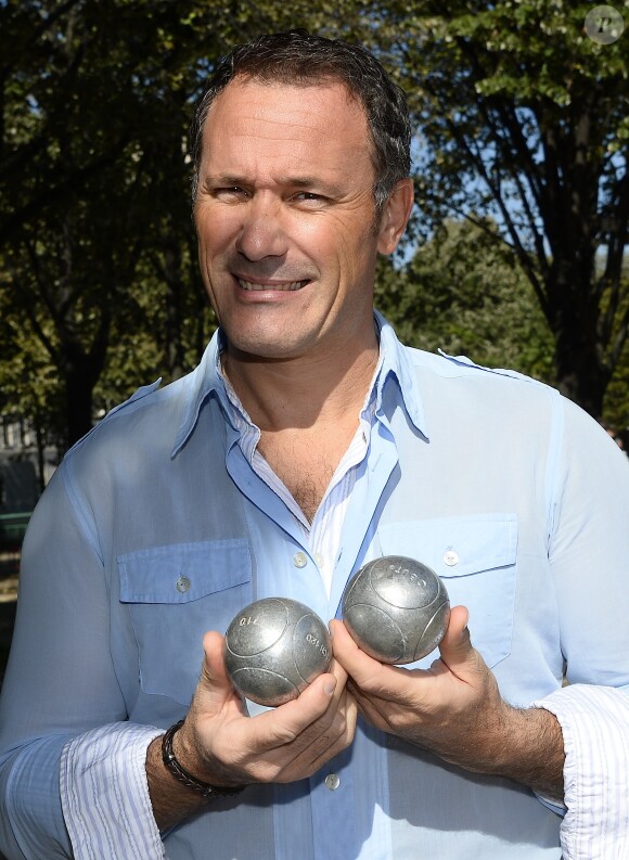 Claudio Lemmi - Tournoi de pétanque caritatif dont les bénéfices seront reversés à l'association MeghanOra, pour soutenir la recherche médicale contre les tumeurs rénales de l'Enfant et l'Adolescent, sur l'Esplanade des Invalides à Paris, le 27 septembre 2015.