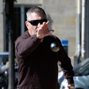 Jean-Marie Bigard - Tournoi de pétanque caritatif dont les bénéfices seront reversés à l'association MeghanOra, pour soutenir la recherche médicale contre les tumeurs rénales de l'Enfant et l'Adolescent, sur l'Esplanade des Invalides à Paris, le 27 septembre 2015