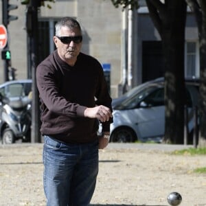 Jean-Marie Bigard - Tournoi de pétanque caritatif dont les bénéfices seront reversés à l'association MeghanOra, pour soutenir la recherche médicale contre les tumeurs rénales de l'Enfant et l'Adolescent, sur l'Esplanade des Invalides à Paris, le 27 septembre 2015.