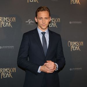 Tom Hiddleston - Photocall lors de l'avant-première du film "Crimson Peak" au cinéma UGC Bercy à Paris, le 28 septembre 2015.