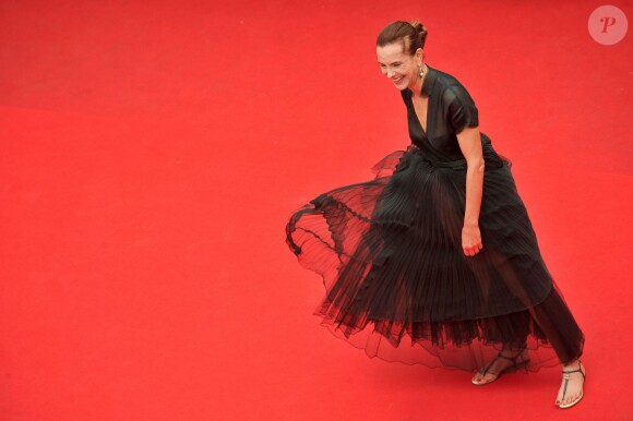 Carole Bouquet - Montée des marches du film "Foxcatcher" lors du 67e Festival du film de Cannes le 19 mai 2014.