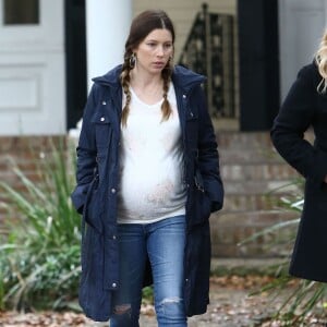 Exclusif - Jessica Biel (enceinte) est sur le tournage du film "The Devil and the Deep Blue Sea" à La Nouvelle-Orleans. Le 23 février 2015