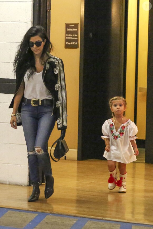 Kourtney Kardashian et sa fille Penelope sont allés chez le médecin, le 18 septembre 2015