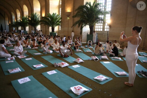 Exclusif - Illustration de l'Orangerie et ses alentours dans le Parc du Château de Versailles - Les Yogis du Coeur, le plus grand rassemblement de yoga solidaire organisé par et au profit de l'association Mécénat Chirurgie Cardiaque, à l'Orangerie du Château de Versailles, le 27 septembre 2015.