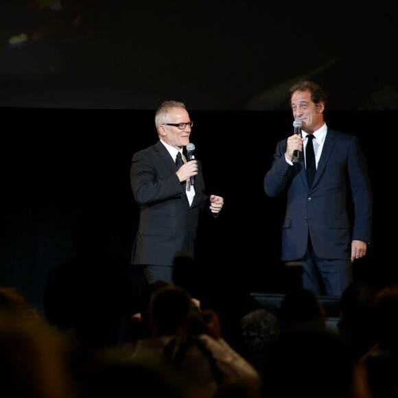 Thierry Frémaux, Vincent Lindon - Soirée d'ouverture de la 7e édition du Festival Lumière 2015 à la Halle Tony-Garnier à Lyon le 12 octobre 2015.