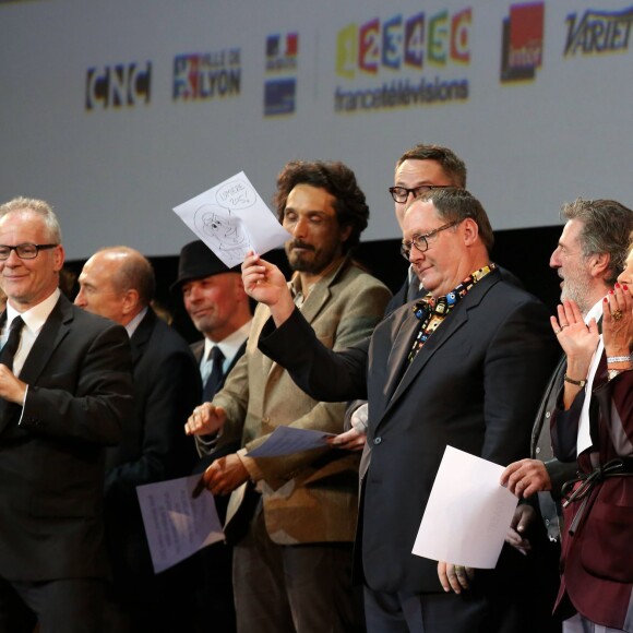 Vincent Elbaz, John Lasseter, Daniel Auteuil, Nicole Calfan, Charles Gérard - Soirée d'ouverture de la 7e édition du Festival Lumière 2015 à la Halle Tony-Garnier à Lyon le 12 octobre 2015.