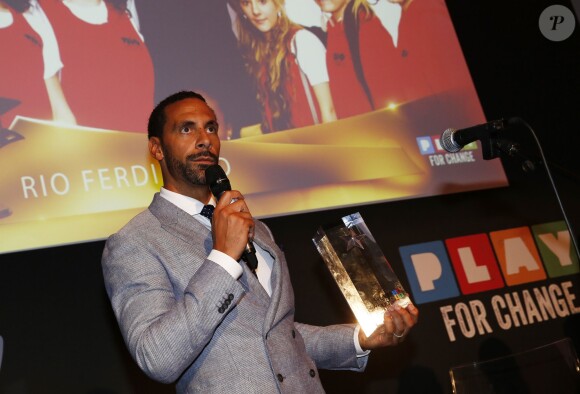 Exclusif - Rio Ferdinand a reçu le prix "Play for change Award" - Cérémonie TV Sport Awards Sportel à Monaco le 12 octobre 2015 @J.C. Vinaj / Pool Restreint Monaco