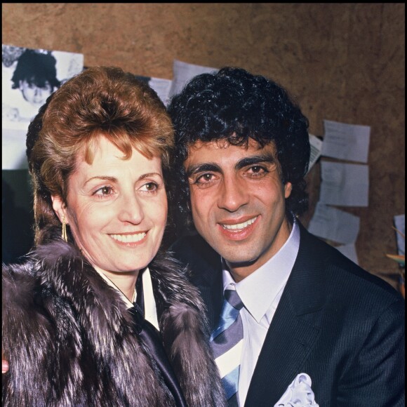 Enrico Macias et sa femme Suzy, à l'Olympia, à Paris, le 9 mars 1985