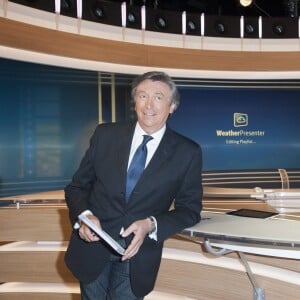 Exclusif - Jacques Legros sur le plateau du Journal de TF1 le 30 avril 2015.