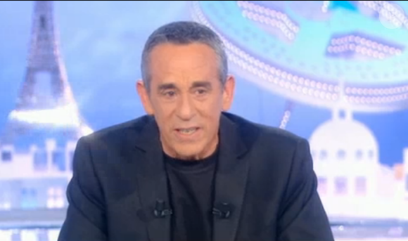 Thierry Ardisson, les yeux gorgés de larmes, dans Salut les Terriens sur Canal+ le samedi 17 octobre 2015.