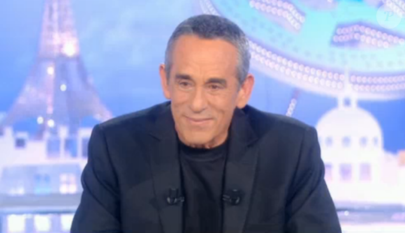Thierry Ardisson, les yeux gorgés de larmes, dans Salut les Terriens sur Canal+ le samedi 17 octobre 2015.