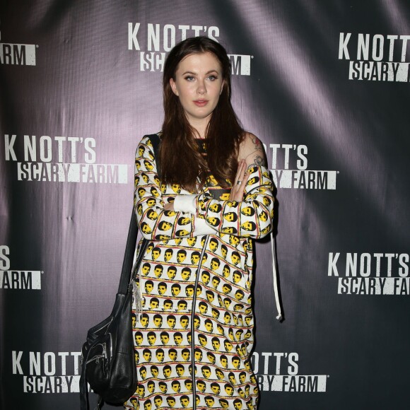 Ireland Baldwin - People lors de la présentation de "Knott's Scary Farm Black" à Buena Park, Los Angeles, le 1er octobre 2015.