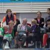 Johan Cruyff assis à la gauche de la princesse Margriet des Pays-Bas et son époux le 30 août 2012 lors des Jeux paralympiques de Londres.