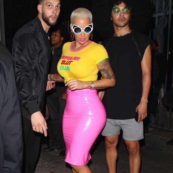 Amber Rose a fêté ses 32 ans au Playhouse. Hollywood, Los Angeles, le 22 octobre 2015.
