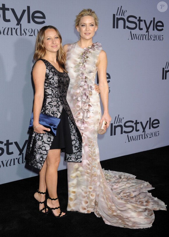 Jennifer Meyer et Kate Hudson assistent à la première édition des InStyle Awards au Getty Center. Los Angeles, le 26 octobre 2015.