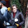 Exclusif - Kristen Stewart sur le tournage à Paris de Personal Shopper, d'Olivier Assayas, le 27 octobre 2015.